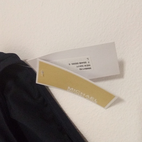 BNWT Michael Kors classic Bikini bottom sz L - Picture 2 of 3